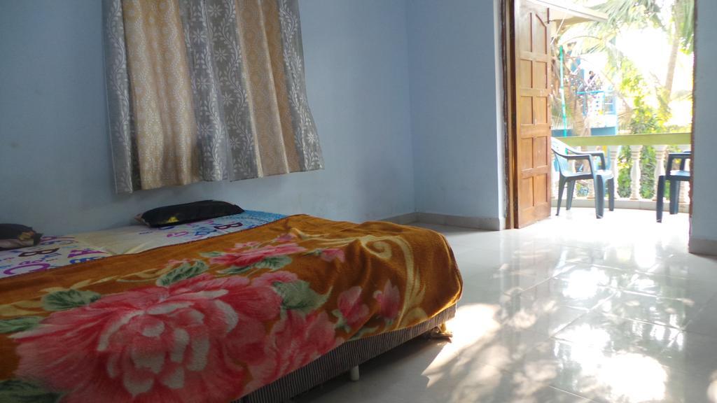 J.S Holiday Guest House Calangute Eksteriør billede